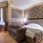 Отель Grand Visconti Palace Милан