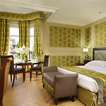 Отель Grand Visconti Palace Милан