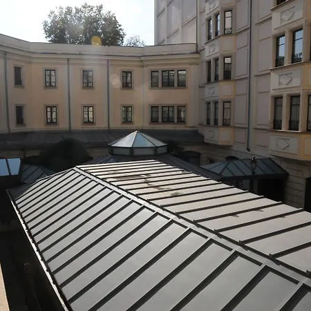 Grand Visconti Palace Szálloda 4*