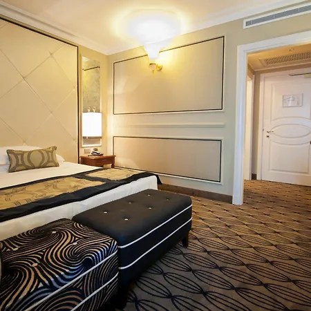Hotel Grand Visconti Palace Milán