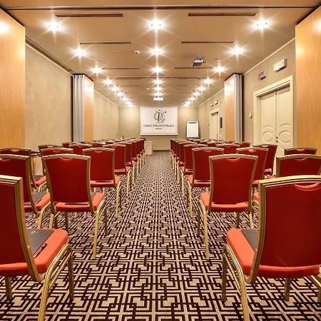 Grand Visconti Palace Hotel 4*
